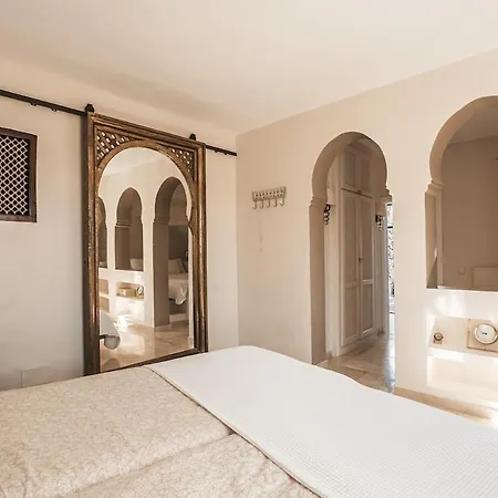 Stunning Townhouse Retreat In La Heredia Rdr486 Holiday home Benahavis