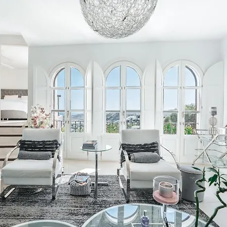 Holiday home Stunning Townhouse Retreat In La Heredia Rdr486 Benahavis